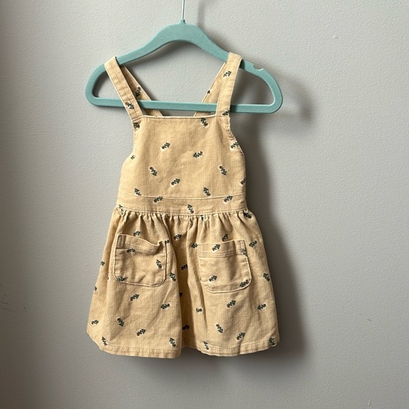 Old Navy Jumper light lemon color with rust size 12-18 months - Picture 5 of 8